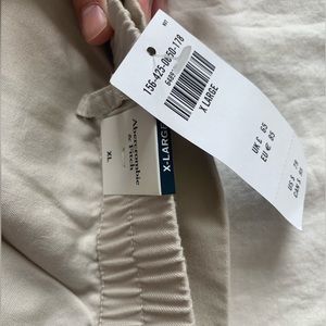 Abercrombie Tan Tailored Pant (size XL)